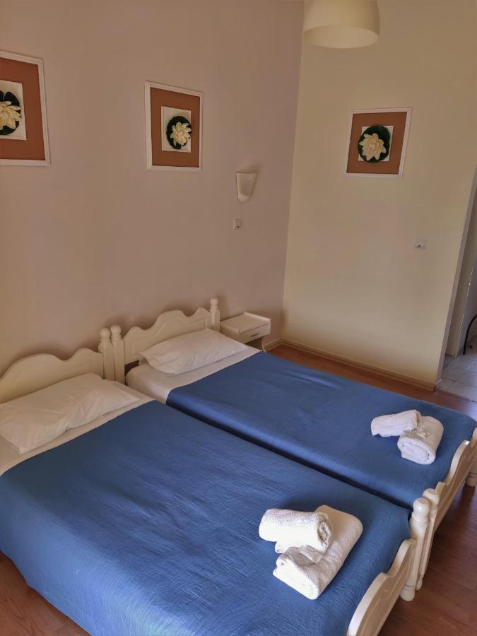 Hotel Firefly