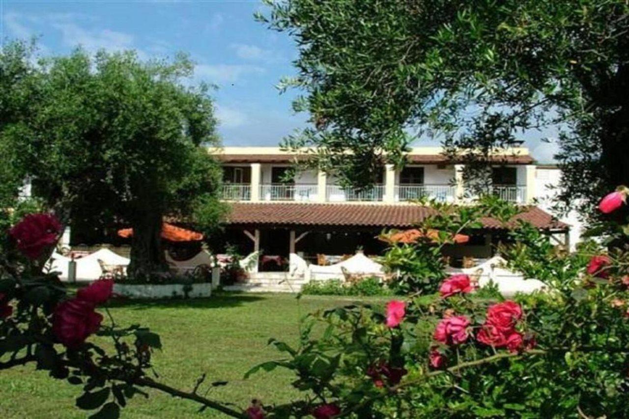 Hotel Firefly