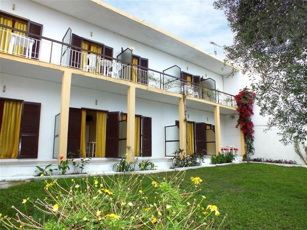 Firefly Hotel Moraḯtika